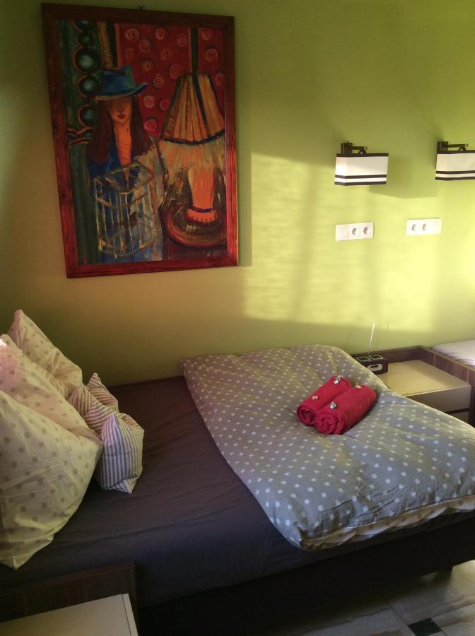 Appartement Mika Raclawicka 144 & Wislicka 3 - Adults Only